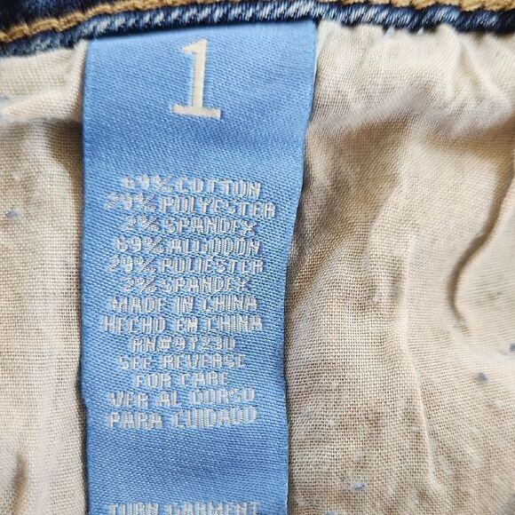 Almost Famous Blue High-Waisted Distressed Shorts - Picture 4 of 4